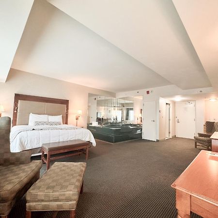 Clayton Plaza Hotel & Extended Stay Exterior photo