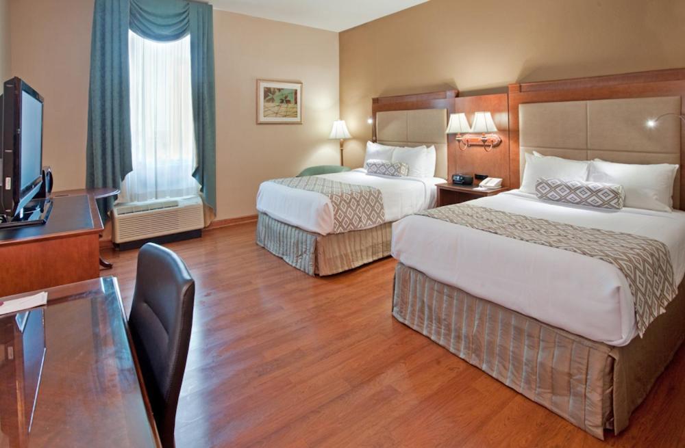 Clayton Plaza Hotel & Extended Stay Exterior photo
