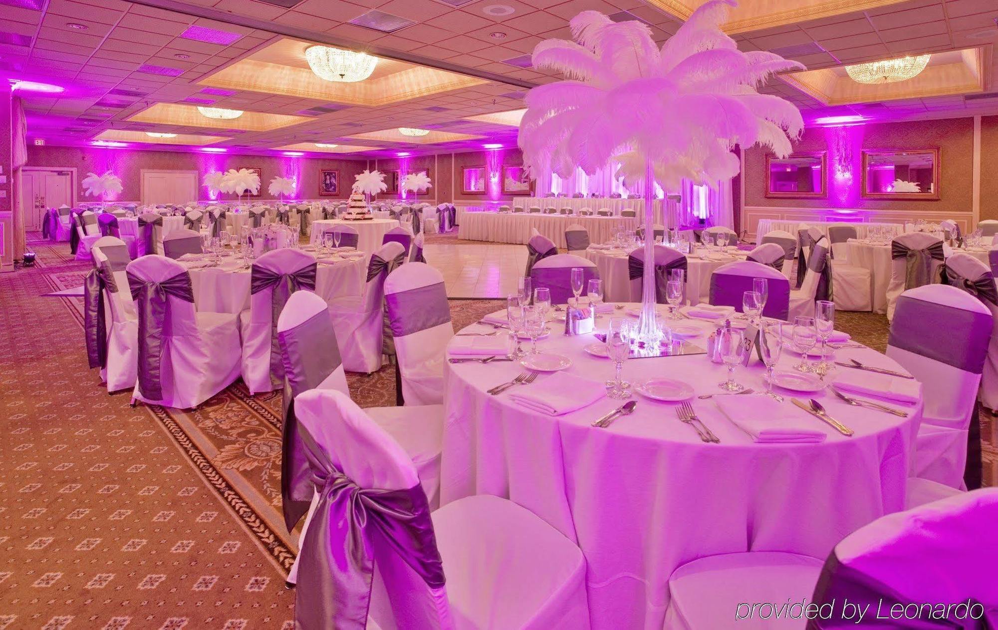 Clayton Plaza Hotel & Extended Stay Restaurant photo
