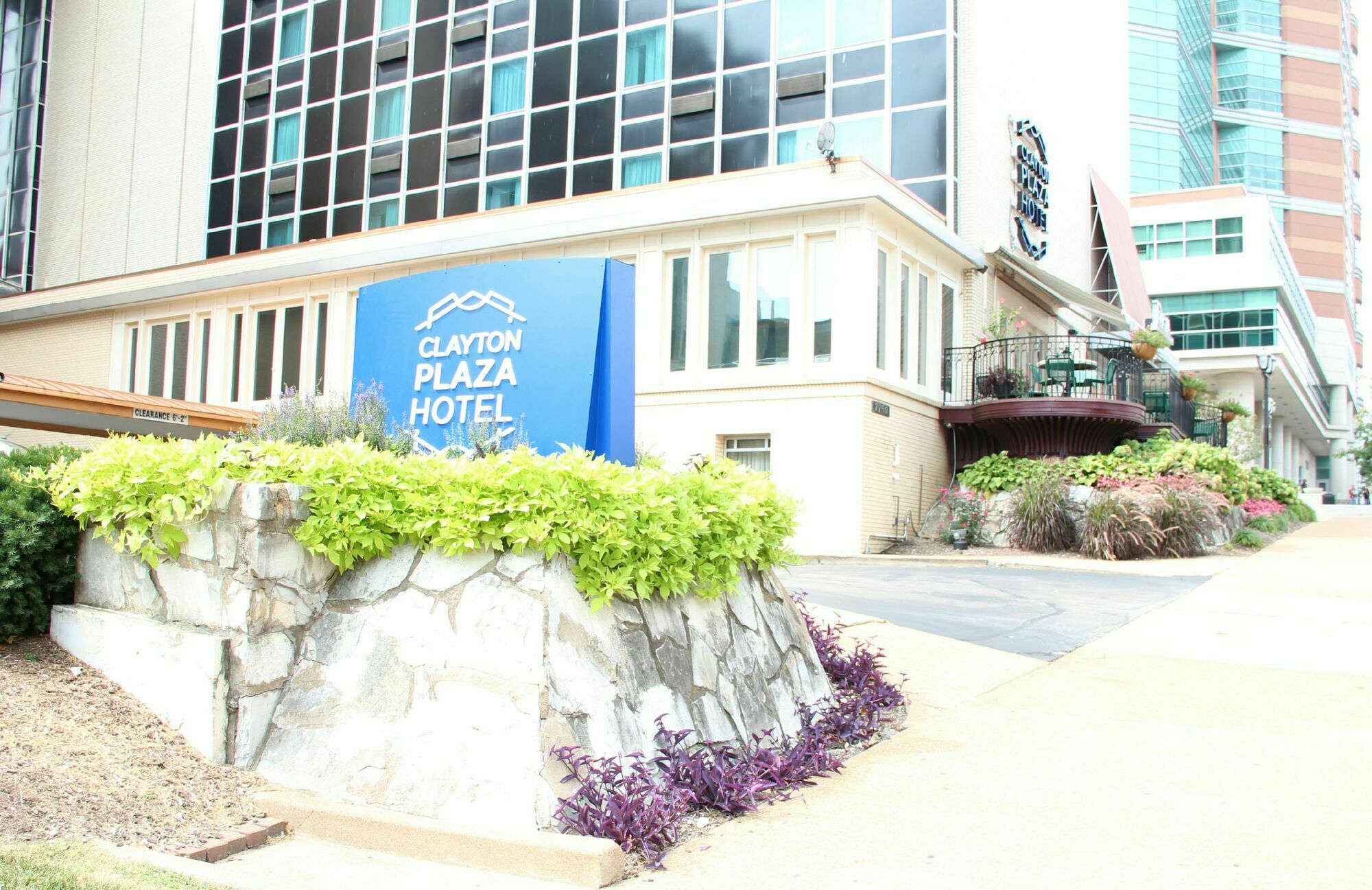 Clayton Plaza Hotel & Extended Stay Exterior photo